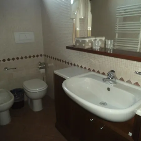 Casale Mostacciano 3* Rome