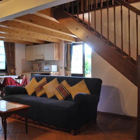 Casale Mostacciano 3* Rome