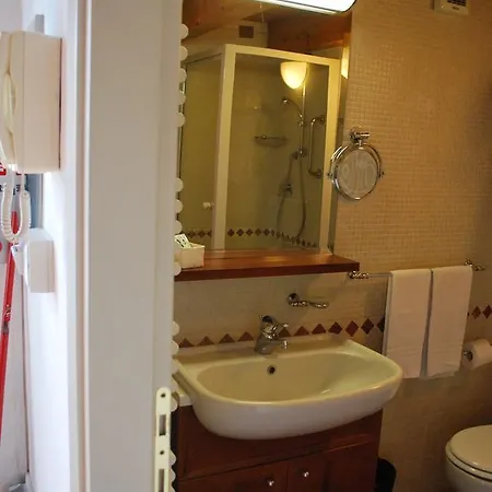 Hotel apartamentowy Casale Mostacciano 3*