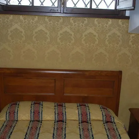 Hotel apartamentowy Casale Mostacciano 3*