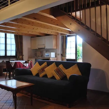 Hotel apartamentowy Casale Mostacciano 3*