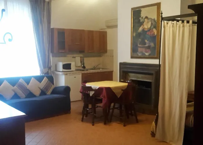 Casale Mostacciano 3*