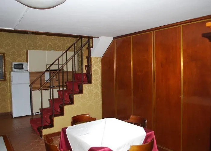 Lejlighedshotel Casale Mostacciano 3*