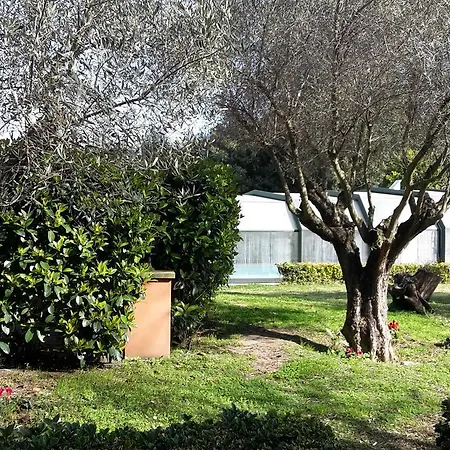 Casale Mostacciano Aparthotel Řím