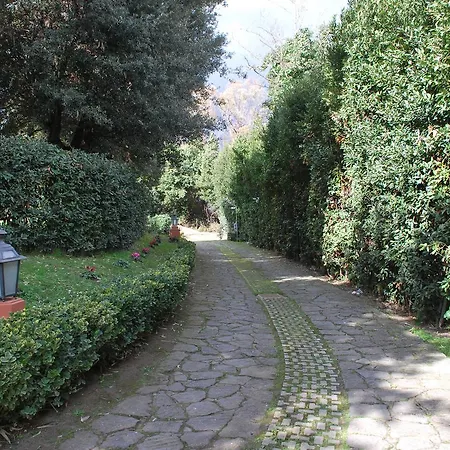 Casale Mostacciano 3* Řím